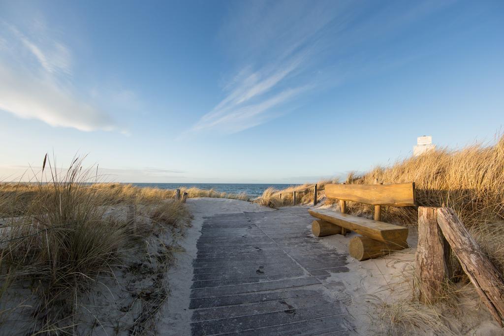 Strandhotel Duenenmeer - Adults Only Dierhagen Esterno foto