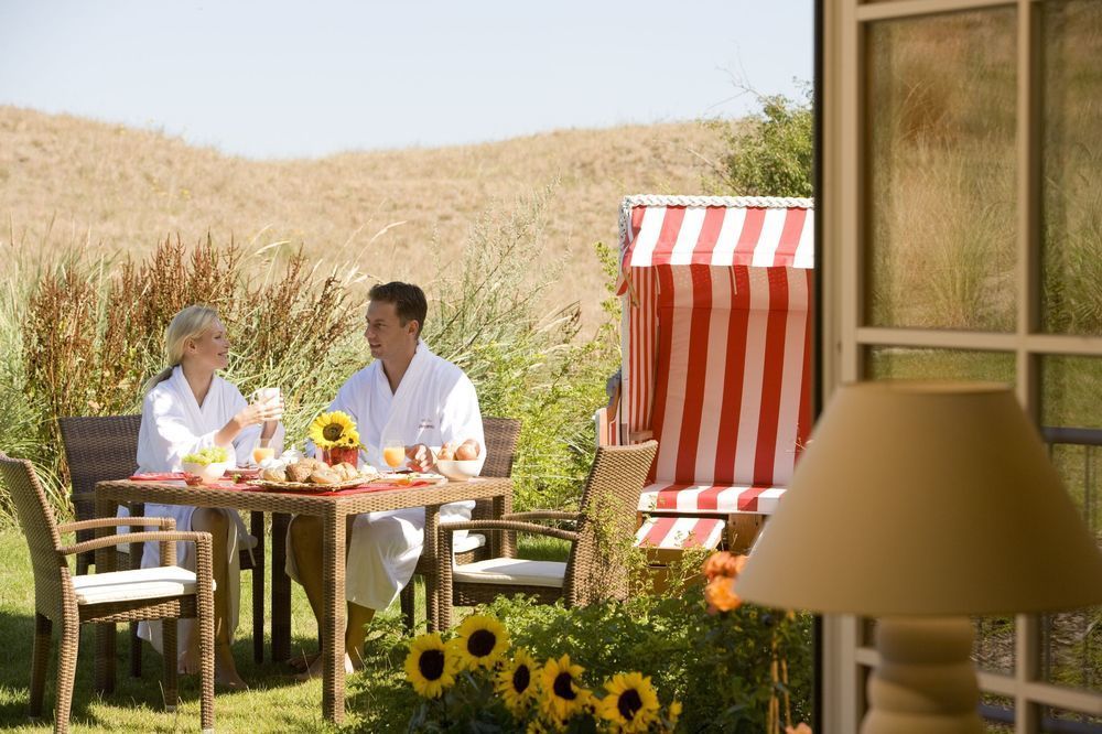 Strandhotel Duenenmeer - Adults Only Dierhagen Esterno foto